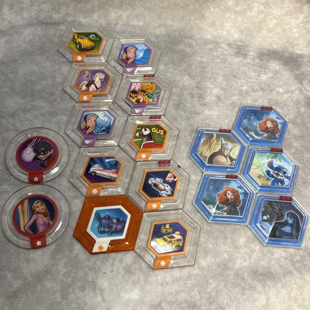 Disney Infinity Power Disc Lot Of 17 with Rare Flying Dumbo‎ Mixed Lot